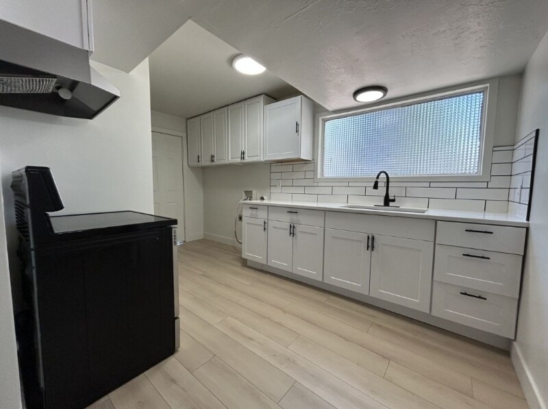 Building Photo - 8583 S 40 E