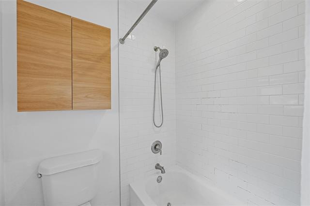 Building Photo - 11015 Stallcup Dr