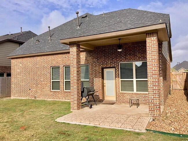 Building Photo - 3515 Big Hickory Ct