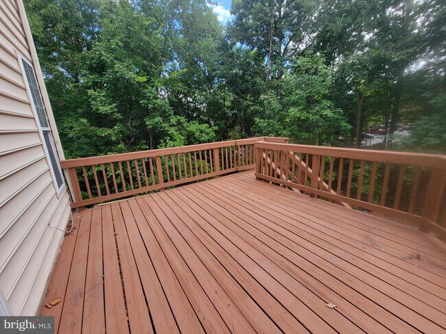 Building Photo - 20872 Ivymount Terrace