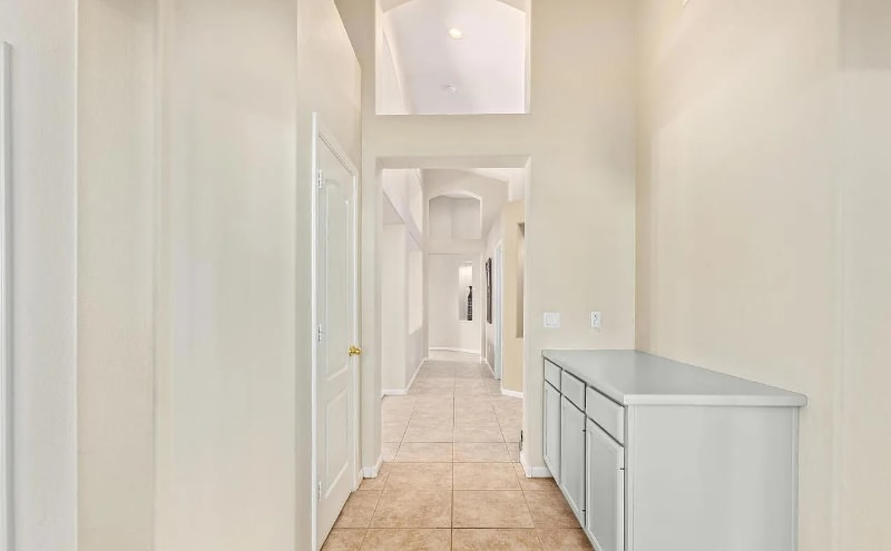 Building Photo - 651 W Oriole Way