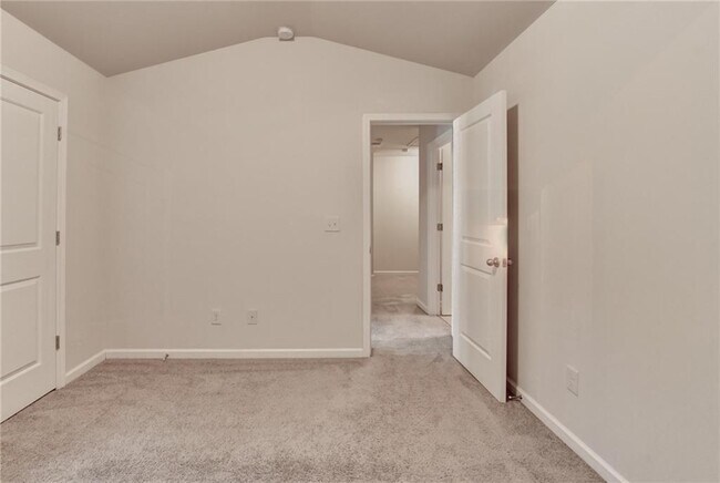 Building Photo - 3459 Flamingo Ln