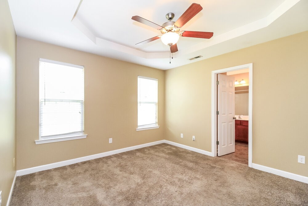 Building Photo - 110 Konnoak Village Cir