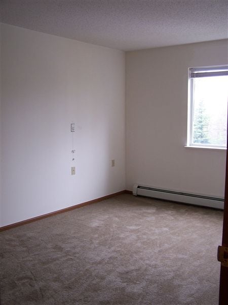 Building Photo - 2700 Marfitt Rd