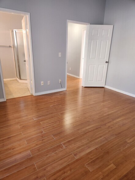 Building Photo - 21415 S Vermont Ave