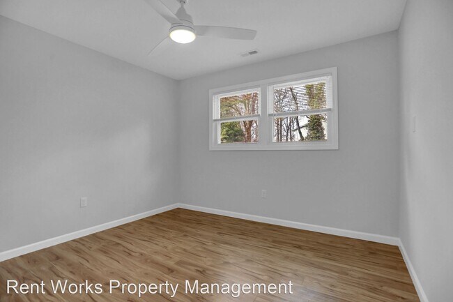 Building Photo - 7 br, 4 bath House - 5922 Benton Heights