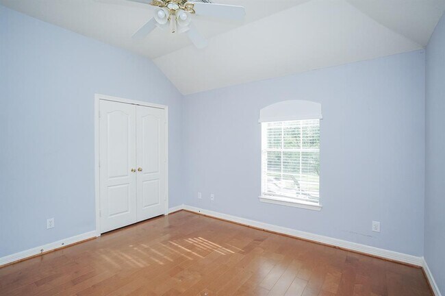 Building Photo - 5815 Coral Springs Ct