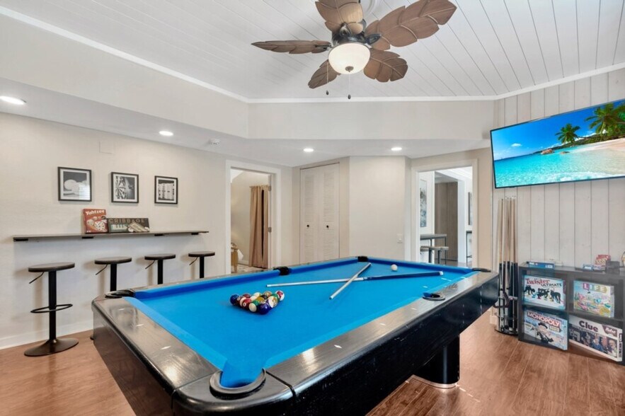 Building Photo - 1679 Tampa Rd