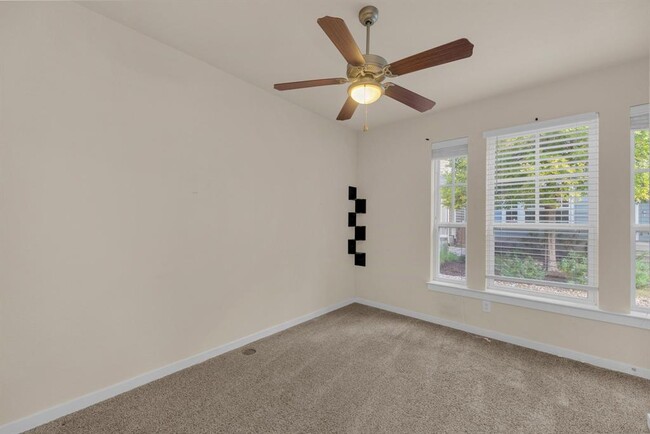 Building Photo - 3900 Threadgill St