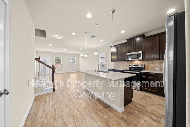 Building Photo - 13207 Frio Parke