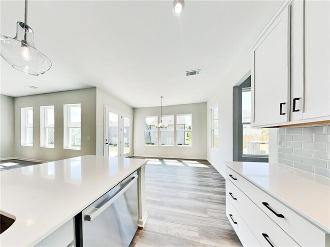 Building Photo - 553 Aberdeen Mdw Ln