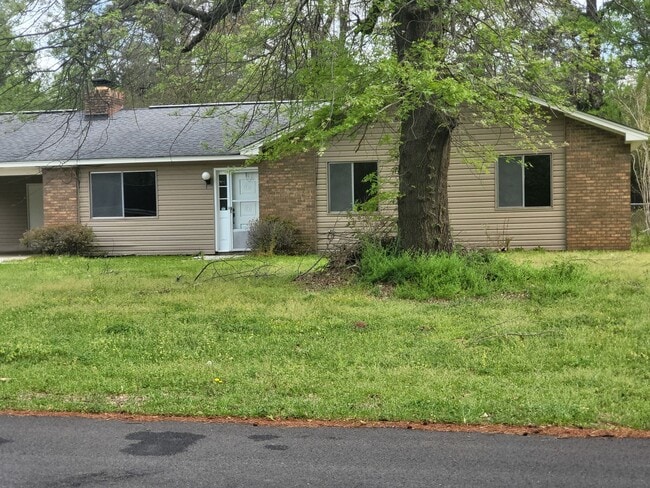Building Photo - 11135 Arrowhead Rd