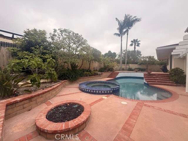 Building Photo - 28058 Braidwood Dr