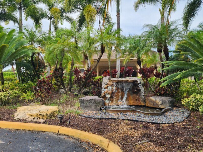 Building Photo - 3755 Via Poinciana