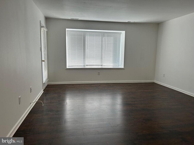 Building Photo - 4606A Aberdeen Dr