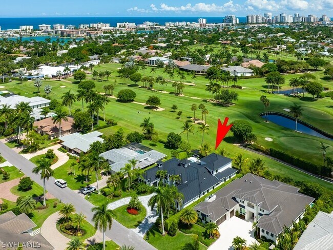 Building Photo - 695 Wedge Dr