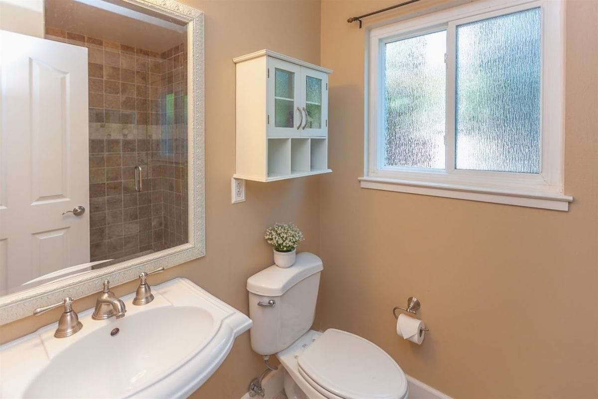 Building Photo - 6677 Mount Forest Dr