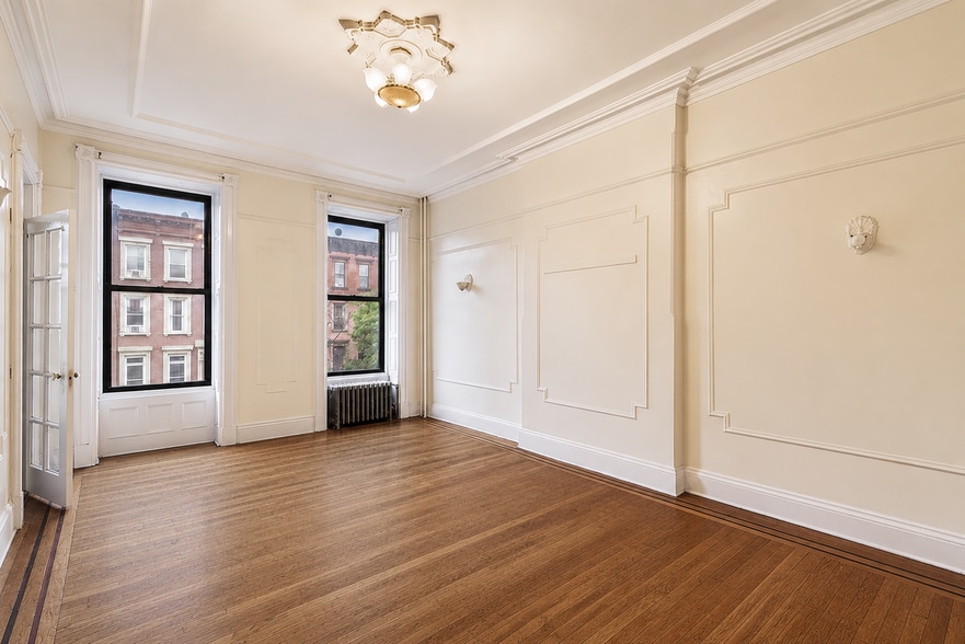 Building Photo - 441 Greene Ave