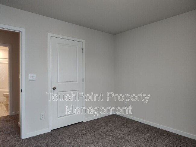 Building Photo - 12028 Zazu Wy