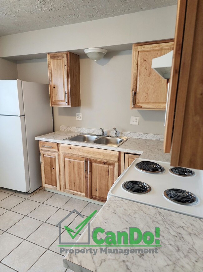 Building Photo - Now Available! Remodeled 2 bedroom, 1 bath...