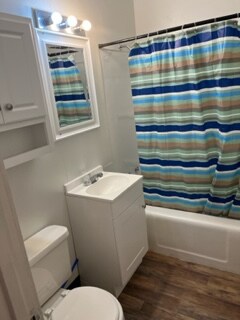 Building Photo - 505 W 1st St