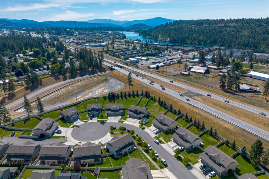 Building Photo - Orchard Land Duplexes