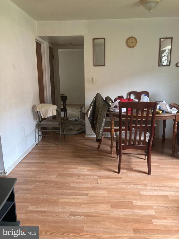 Building Photo - 7495 Prince Charles Ct