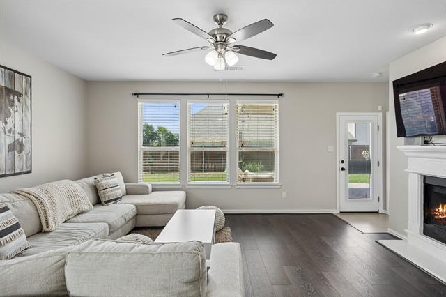 Building Photo - 2460 Open Range Dr