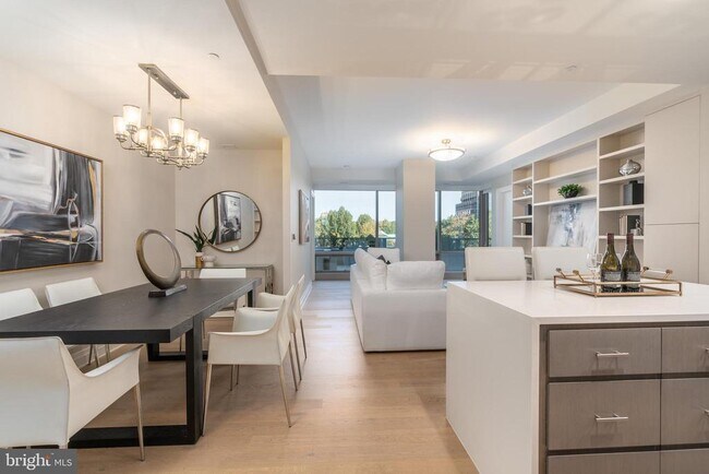 Building Photo - 2501 M St NW