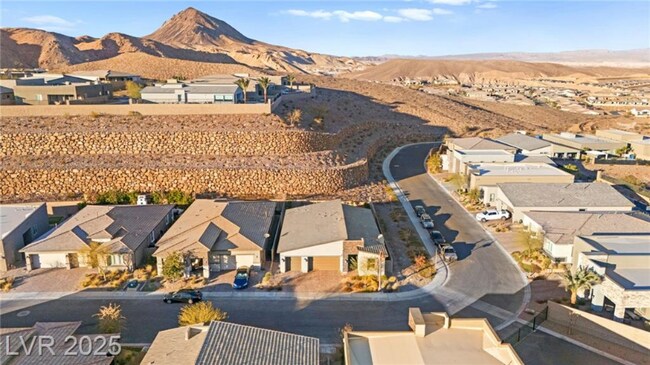 Building Photo - 52 Reverie Hts Ave