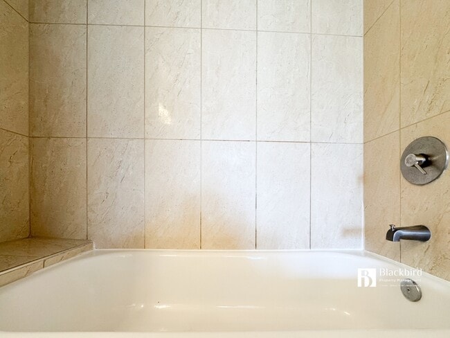 Building Photo - 5030 B St SE