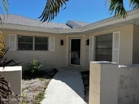 Building Photo - 205 Melbourne Ave