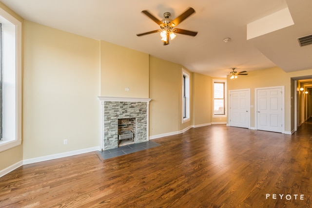 Building Photo - 2445 W Harrison St