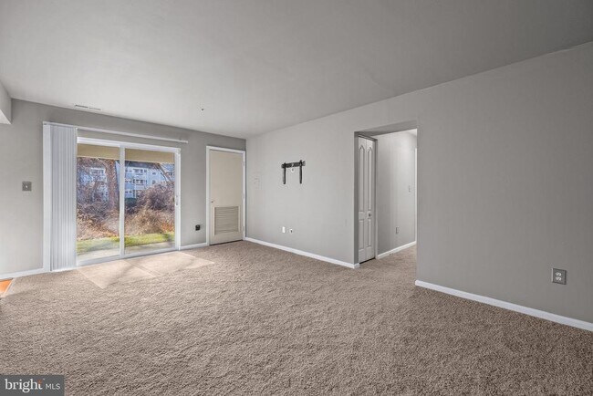 Building Photo - 8585 Falls Run Rd