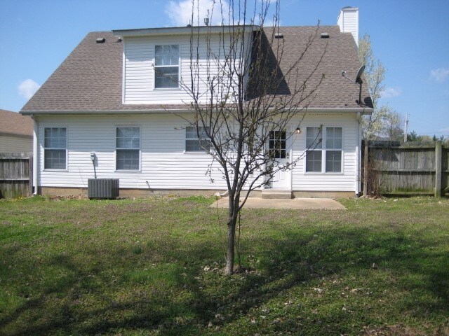 Building Photo - 2253 Joann Dr