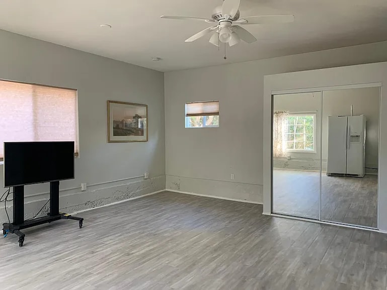 Building Photo - 700 Westmont Rd