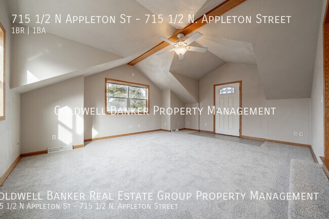 Building Photo - 715 N Appleton St