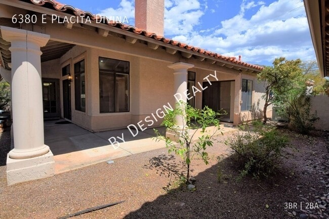 Building Photo - Las Ventanas 3 Bed 2 Bath - Close to Golf,...