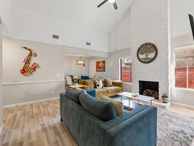 Building Photo - 5501 Purple Sage Dr