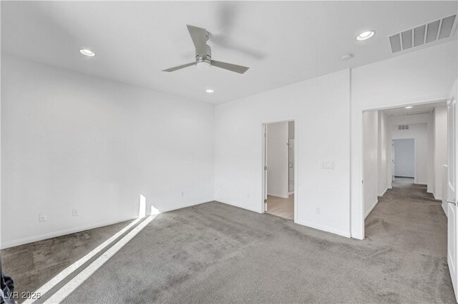 Building Photo - 985 Via Lombardi