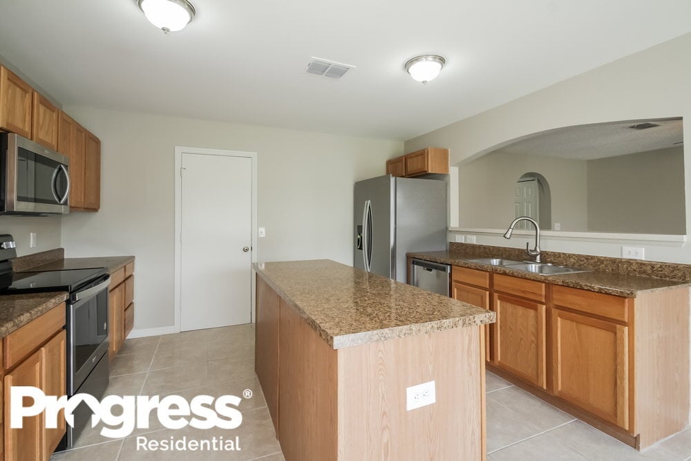 Building Photo - 11326 Ivy Flower Loop
