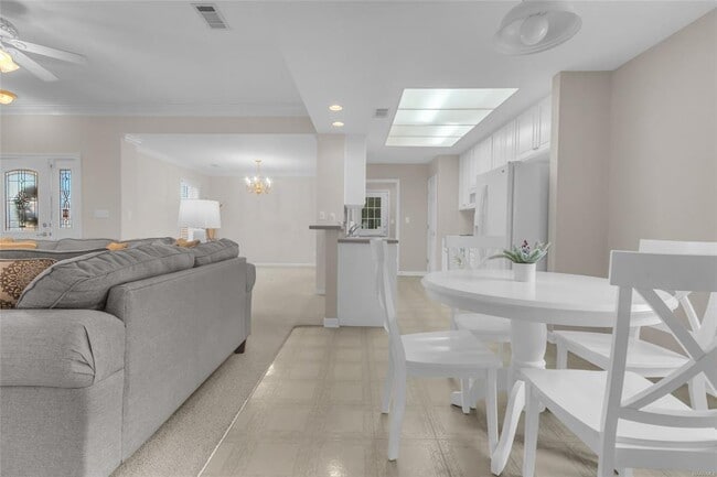 Building Photo - 8348 Wexford Trce