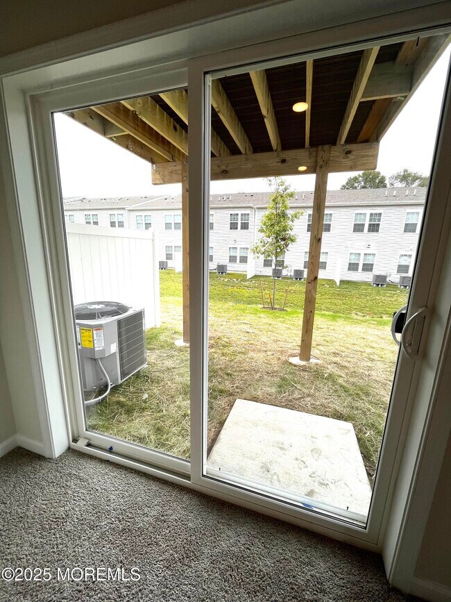 Building Photo - 20 Rothbury Ct