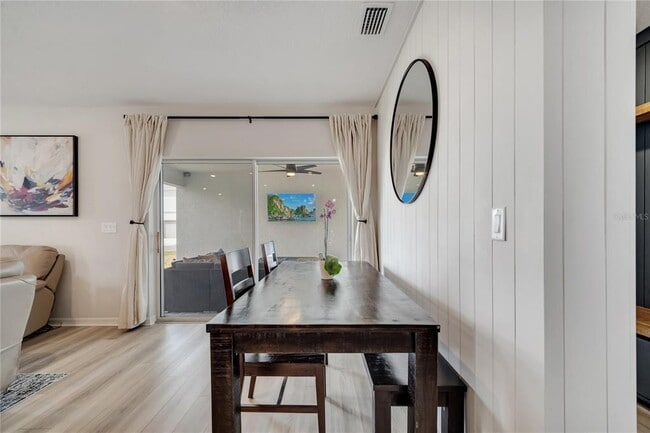 Building Photo - 10836 Waterwood Aly