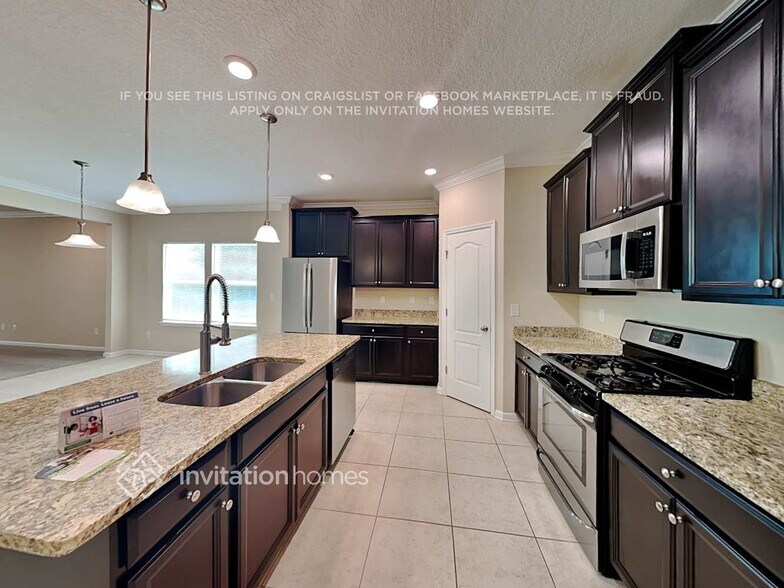 Building Photo - 117 Aspen Leaf Dr