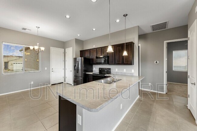 Building Photo - 6041 Livingston Loop