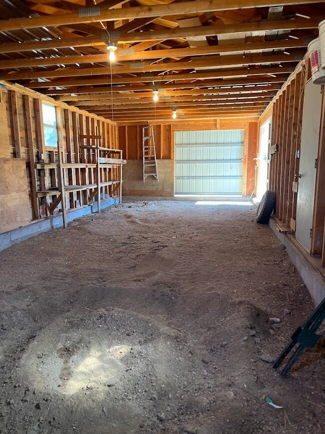 Building Photo - 2566 Road 124a Rd