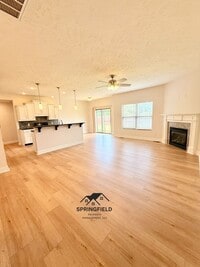 Building Photo - Bent Tree Subdivision - 4 Bedrooms w/ 3 Car Garage