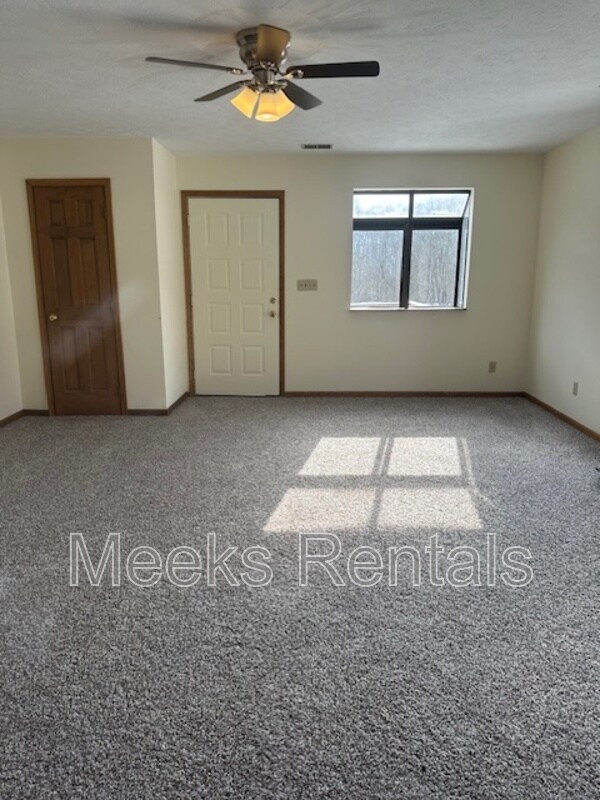 Building Photo - 59 Bordeaux Ln