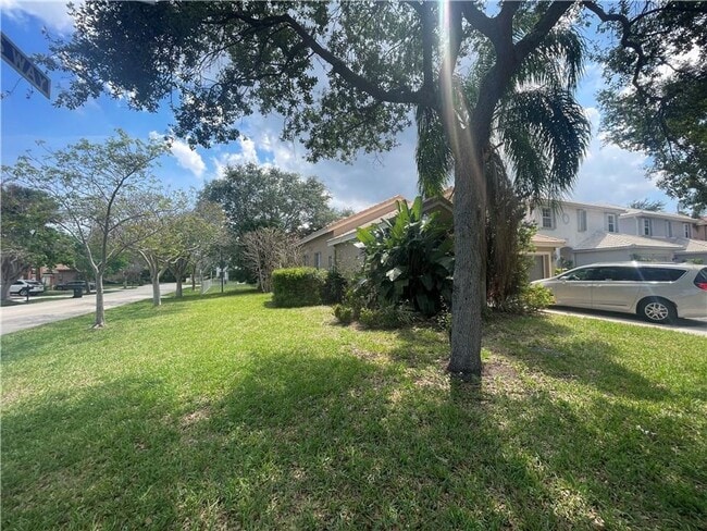 Building Photo - Exceptional Rental Opportunity 3 beds 2 ba...